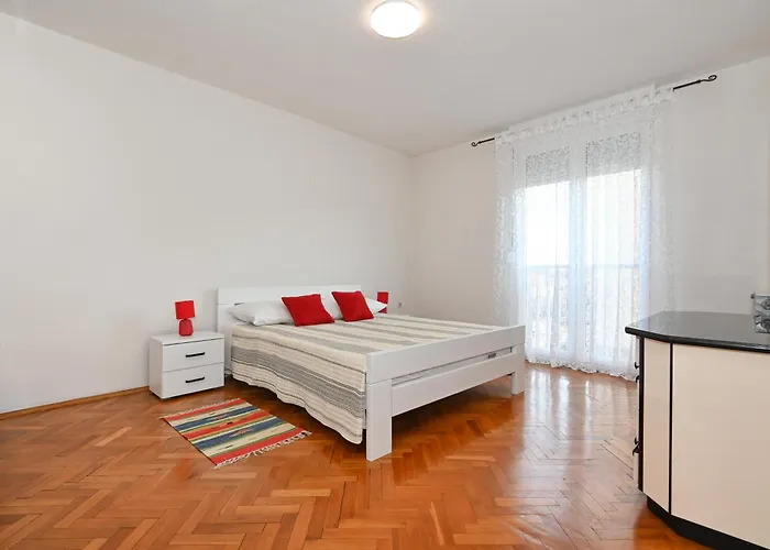Mara Apartment