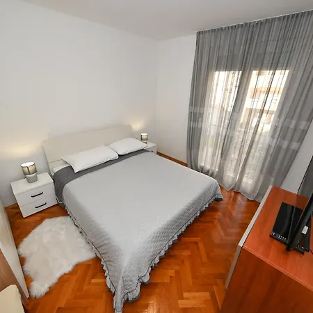 Mara Apartment Zadar Exterior photo